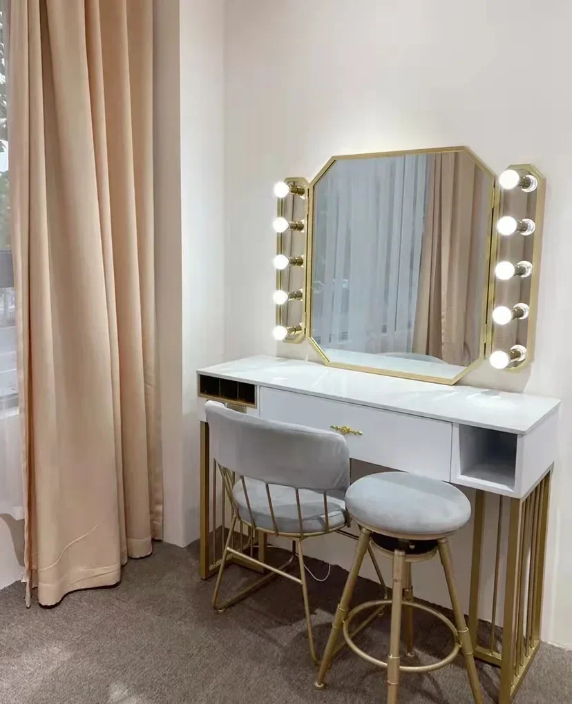 Fotoğraf stüdyosu makyaj masas - Beauty And Makeup Studio incelemesi ve fiyatı