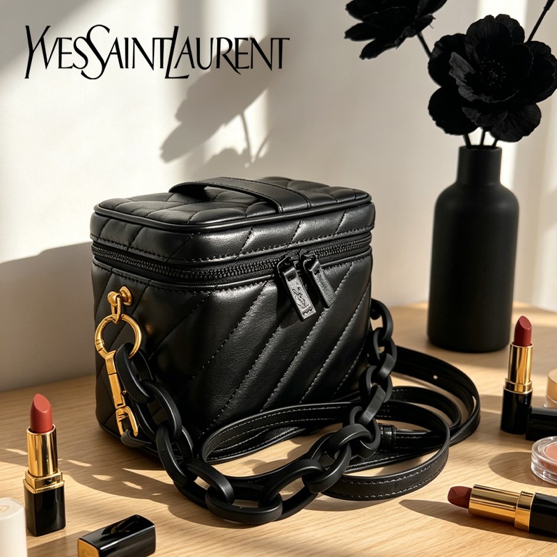 Yves Saint Laurent'ın Çantası  - Ysl Beauty Makeup Bag incelemesi ve fiyatı